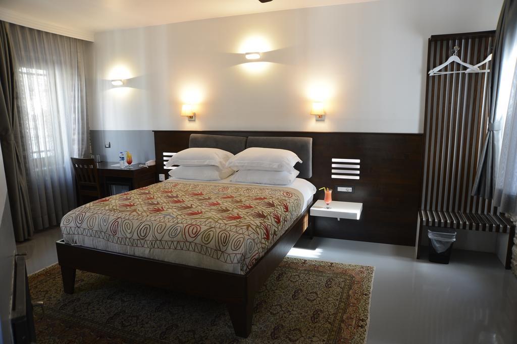 Ayasoluk Hotel & Restaurant Selçuk Exteriör bild